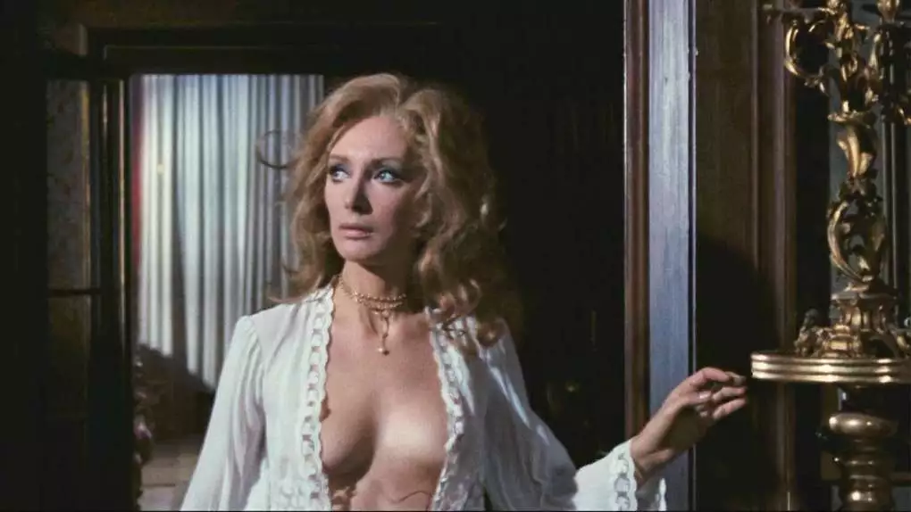 Still 2 The Night Evelyn Came Out of the Grave