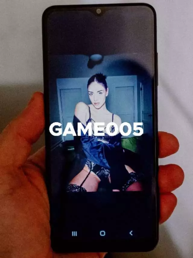 Game005 poster